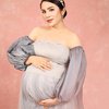 Pakai 3 Gaun Berbeda, Ini 8 Potret Maternity Shoot Momo Geisha yang Cantik Banget dan Bikin Pangling