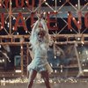 7 OOTD Rose BLACKPINK di MV Debutnya On The Ground yang Stylish Abis!