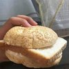 10 Potret Isian Roti Paling Absurd, Ahli Kuliner Dijamin Bingung