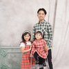 Potret Keluarga Ruben Onsu dengan Baju Kotak-Kotak, Aksi Ketiga Anaknya Gemesin Banget!