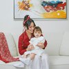 10 Potret Asmirandah Momong Baby Chloe, Ibu dan Anak yang Sama-Sama Cantik Berdarah Blasteran