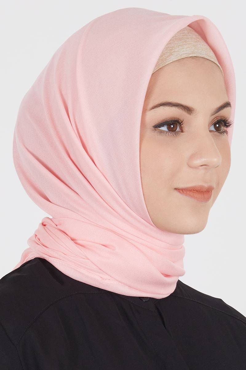 Ilustrasi Wanita Hijab 2