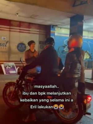 Ridwan Kamil dan Atalia Praratya Motoran Tengah Malam Melanjutkan Kebaikan Mendiang Eril