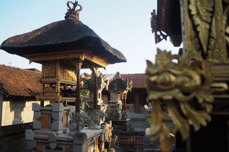 Nama Rumah Adat Bali (Pura Keluarga)