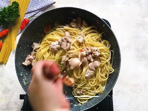 Resep Spaghetti Aglio Olio Ayam
