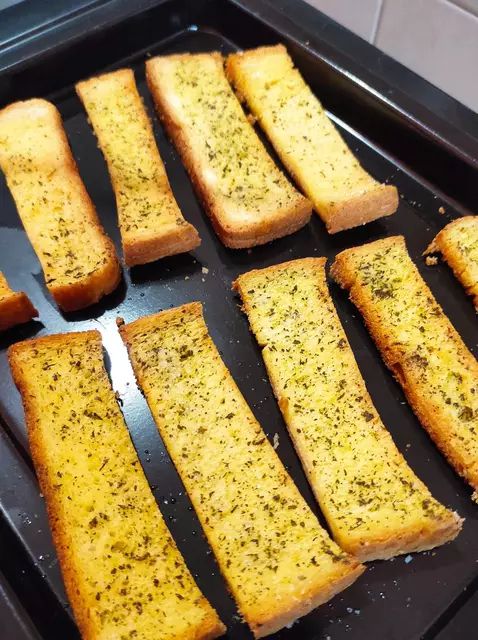 Resep Olahan Roti Tawar - Garlic Bread