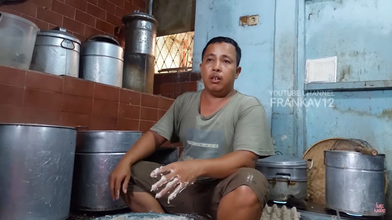 Sempat Jadi Pemulung Pria Ini Kini Sukses Jadi Bos Bakso Hngga Punya