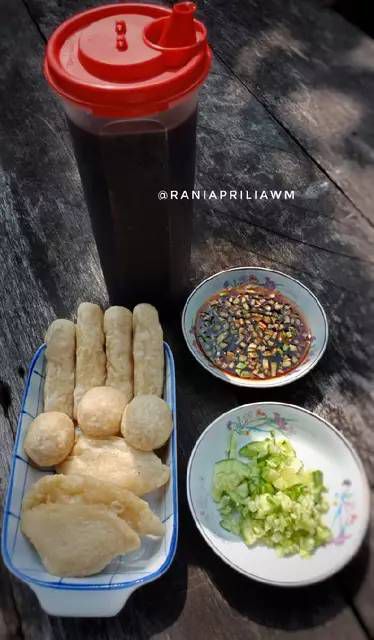 Cara Membuat Pempek Ikan Sederhana Dari Tenggiri Tongkol Teri Dan