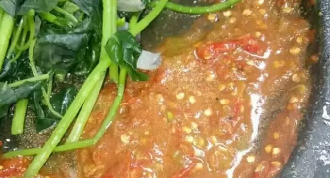 7 Cara Membuat Sambal Terasi Yang Enak Dan Tahan Lama Untuk Lalapan