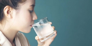 Minum Air Dingin Bikin Gemuk, Mitos atau Fakta?