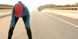 Jogging Pakai Jaket Cepat Bakar Lemak, Mitos atau Fakta?
