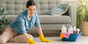 7 Tips Efektif dan Sederhana Bersihkan Rumah Sebelum Berangkat Kerja