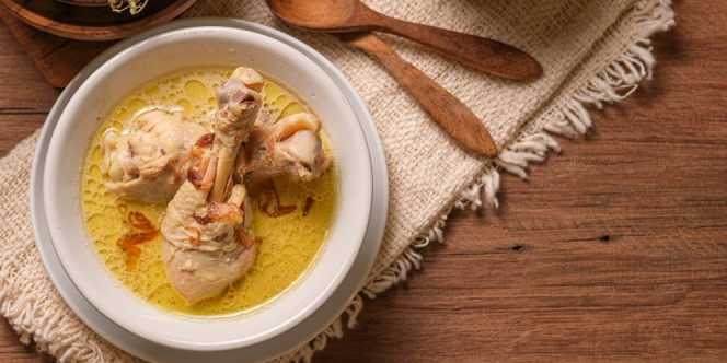  4 Resep Opor Ayam Spesial untuk Lebaran dan Tips Agar Bumbu Gurih Meresap dalam Daging