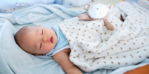 Hal yang Tak Perlu Dilakukan Ketika Si Kecil Tidur