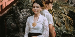 Begini Pesona Lea Ciarachel saat Pakai Kebaya Bali, Anggun dan Cantik Banget!