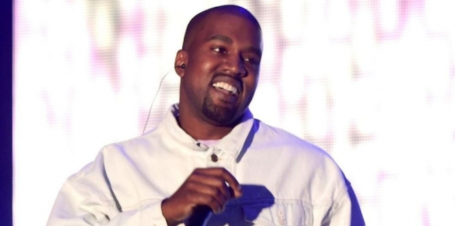 Rilis Album ‘Donda’ dengan Lirik Sedih, Kanye West Mengambil Nama Mendiang Ibunya