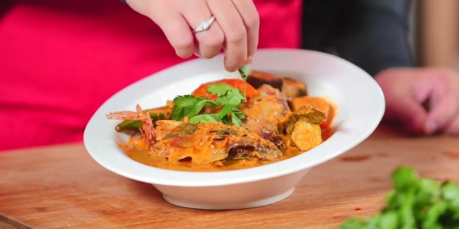 Fish Head Curry, Hidangan Populer Singapura yang Bisa Kamu Coba Buat di Rumah!