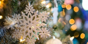 Merry Christmas! Buat Hari Kian Semarak dengan Membuat Twibbon Ucapan Selamat Natal yang Simpel