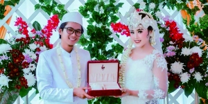 Ini Potret Pernikahan Pertama Doni Salmanan dan Gigi Ruwanita yang Curi Perhatian, Penampilan Kurusnya Bikin Pangling!