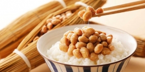 Natto Menu Sarapan Berlendir dari Kacang Kedelai yang Populer di Jepang, Seperti Apa Rasanya?