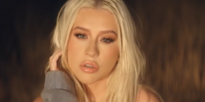 Lirik Lagu No Es Que Te Extrañe - Christina Aguilera