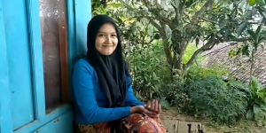 8 Potret Terbaru Ussy Sulistawati yang Makin Langsing, Bodynya Kembali jadi Anak SMA