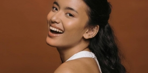 9 Potret Close-Up Maia Estianty Usai Suntik Botoks, Pamer Wajah Bare Face Malah Kelihatan Awet Muda